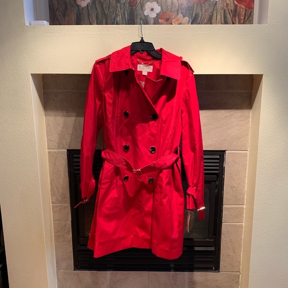 Omg love love this trench - Picture 5 of 11